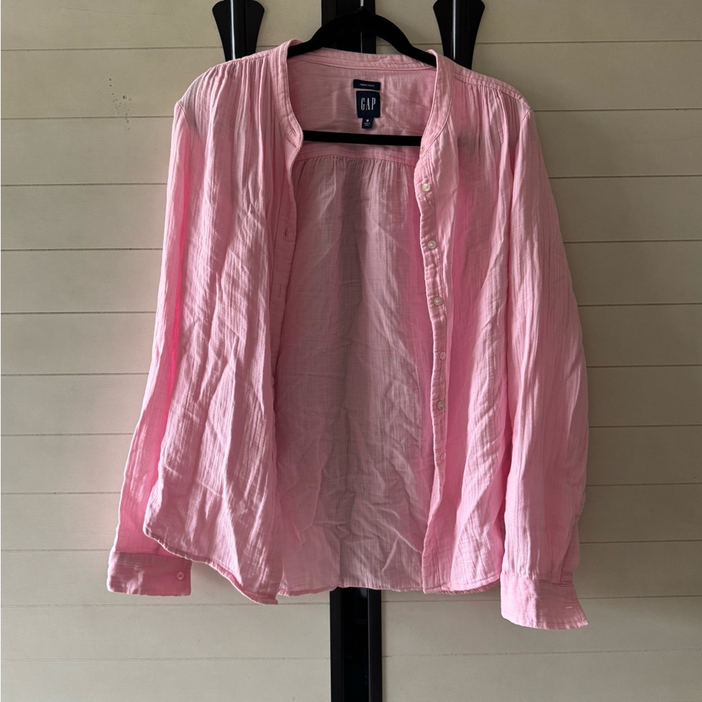 GAP Blush Crinkle Gauze Top